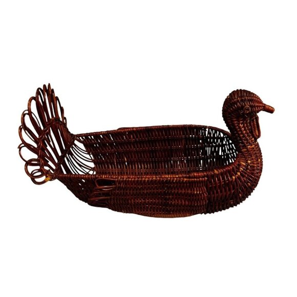 Vintage Rattan Goose Basket Duck Fall Decor Woven 15” Wicker Wood Cottagecore - Picture 1 of 6